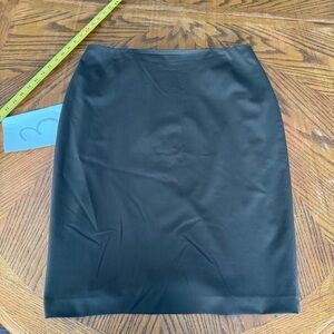 Lafayette‎ 148 
Brown skirt